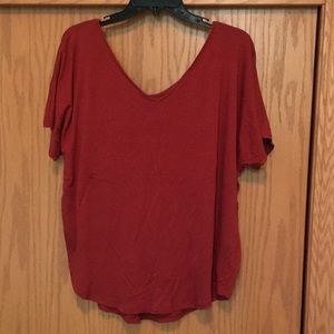 GAP- Rusty red/orange. V-neck